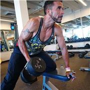 Realizo clases de entrenamiento personal en Fitness, clases dirigidas de Zumba, GAP y Funcional